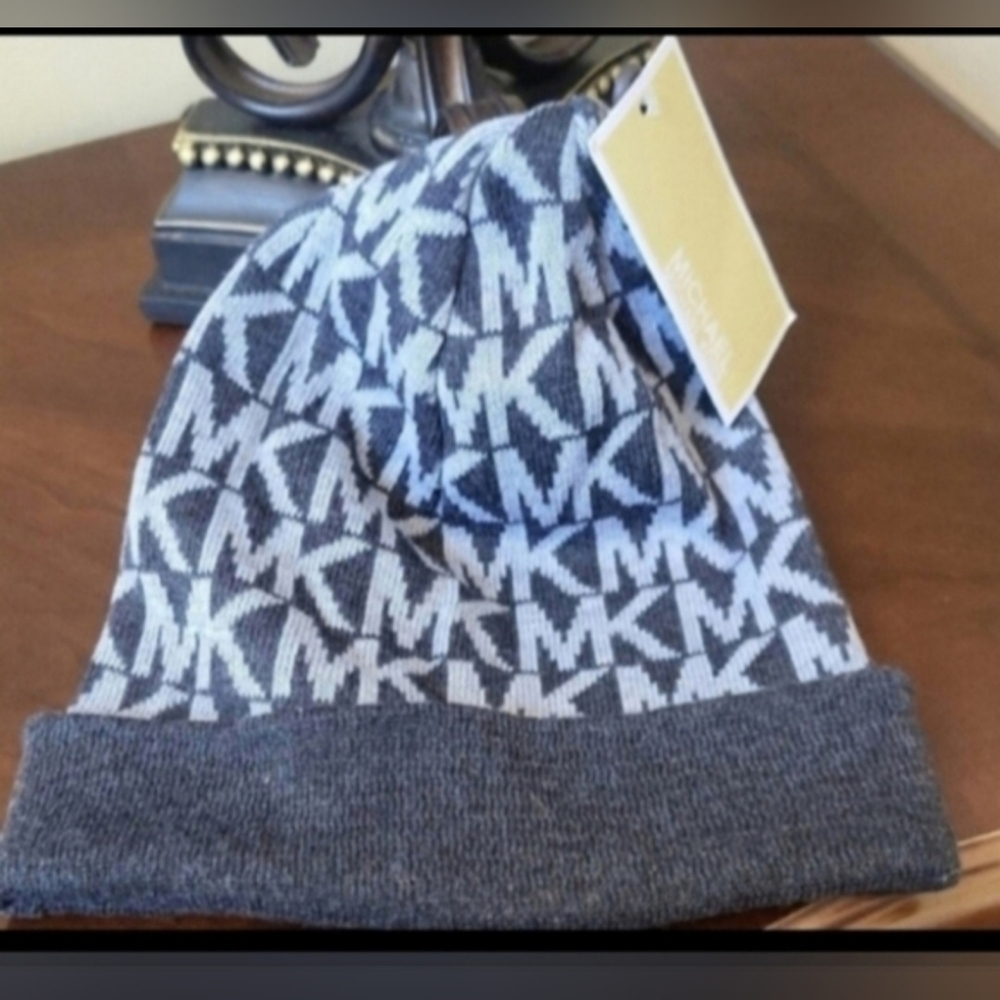 Michael Kors Two-Tone Gray MK Logo Knit Beanie